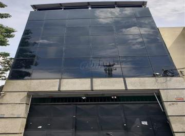Comercial , São Paulo · PRÉDIO COMERCIAL NO BRÁS -  MEZANINO, C/TÉRREO E 03 ANDARES, ELEVADOR DE CARGA.
