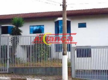 Casa · 740m² · 5 Quartos · Sobrado para alugar com 05 quartos, sendo 2 suítes , 740m² - Center Ville- Arujá/SP por R$15.000,00