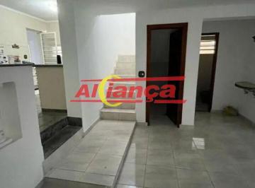 Casa · 234m² · 3 Quartos · 4 Vagas · Sobrado individual 234m², com 3 quartos para locação Jardim Munhoz-Guarulhos
