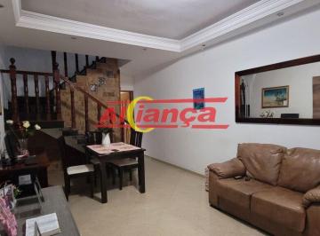 Casa · 133m² · 2 Quartos · 2 Vagas · Sobrado com duas  suítes e sacada