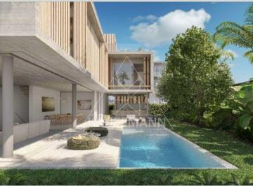 Casa · 766m² · 4 Quartos · 4 Vagas · Casa de Condomínio à Venda no Morumbi: 766m², 4 Dormitórios (4 Suítes).