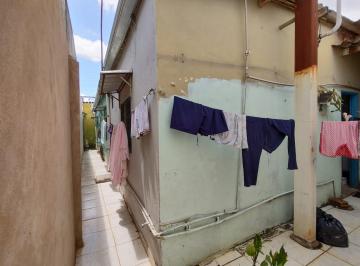 Casa de 3 quartos, Planaltina · Casa no Jardim Roriz na Quadra 6G Escriturada e Registrada