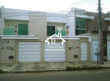 Foto 01 · Casa à venda em Vitória da Conquista-BA, bairro Felícia: 3 quartos, 1 suíte, 1 sala, 3 banheiros, 2