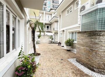 Casa de 3 quartos, São Paulo · Excelente Sobrado em Condomínio Fechado na Parada Inglesa!