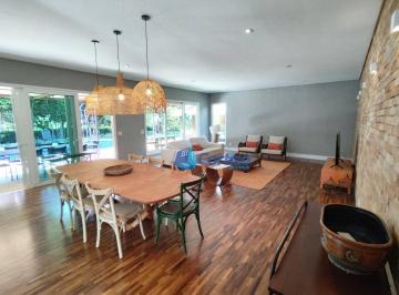 ec9005d5f04eac57974e11a7d13d68d102652963 · Casa com 4 suítes, 661 m² - venda por R$ 4.200.000 ou aluguel por R$ 23.453/mês - Malota - Jundiaí/S