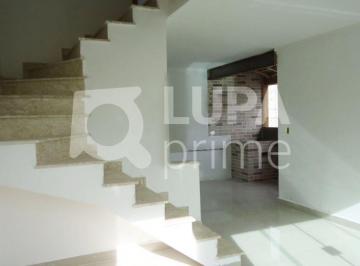 Casa · 58m² · 2 Quartos · 1 Vaga · Sobrado com 2 suítes á venda na Vila Leonor!