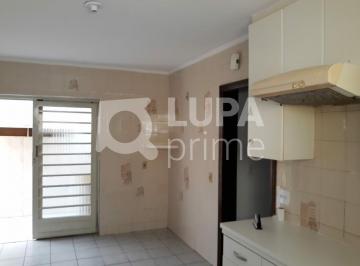 Casa · 125m² · 3 Quartos · 3 Vagas · CASA TÉRREA COM 3 DORMITÓRIOS, CHURRASQUEIRA E 3 VAGAS DE GARAGEM Á VENDA NA VILA GUSTAVO