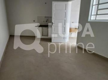 Comercial · 95m² · Sobreloja Comercial com 95 metros para locação na Santa Teresinha