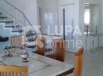 Apartamento · 240m² · 3 Quartos · 5 Vagas · Oportunidade maravilhosa de cobertura espaçosa com 3 dormitórios à venda em Santana