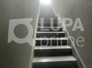 Casa · 400m² · 1 Vaga · Casa térrea com 400 metros para locação em Santana