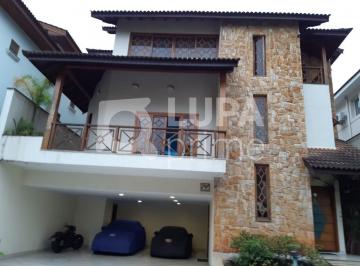 Casa · 444m² · 4 Quartos · 4 Vagas · Sobrado em Condomínio Fechado Jardim França