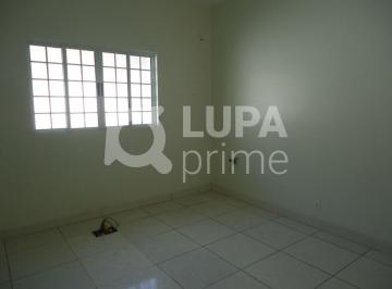 Comercial · 85m² · Sobreloja  para locação na Santa Teresinha