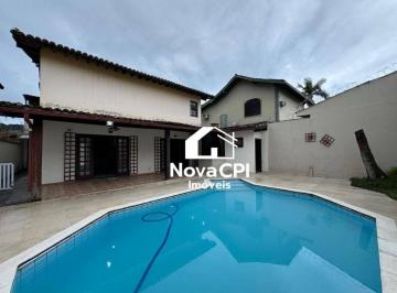f25ff24d2e372ec7f1293844dad9e0483e0676d2 · Casa no Canto do Forte 3 Quartos Alto Padrão
