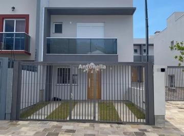 Casa · 95m² · 3 Quartos · 2 Vagas · Sobrado no Bairro Ana Rech