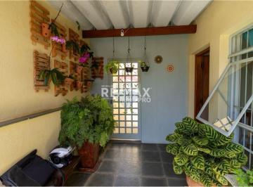 Casa · 106m² · 3 Quartos · 3 Vagas · Ótima Casa à Venda no Centro Vinhedo, Possui 3 Dormitórios sendo 1 Suíte 106 m²