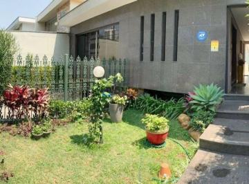 Casa · 340m² · 4 Quartos · 5 Vagas · Sobrado reformado, 4 Dormitórios, Bosque da Saúde