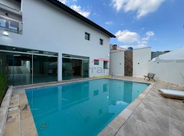 Casa · 280m² · 4 Quartos · 6 Vagas · JARDIM LEONOR MENDES DE BARROS.