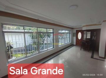 Casa · 300m² · 5 Quartos · 5 Vagas · Sobrado com 5 suítes no Jardim Floresta, piscina, 5 vagas, 600 m2, estuda permuta, oportunidade