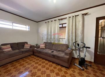 Casa · 250m² · 3 Quartos · 1 Vaga · Sobrado na Parada Inglesa