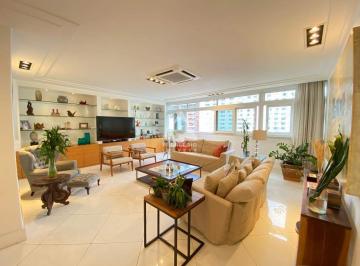Apartamento à venda em Copacabana · 4 quartos reformado com vaga à venda em Copacabana