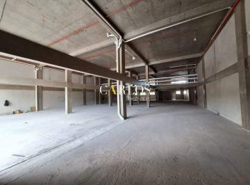 Comercial · 1923m² · 61 Vagas · Excelentes lojas ao lado do Hospital da Unimed e Batalhão da PM!