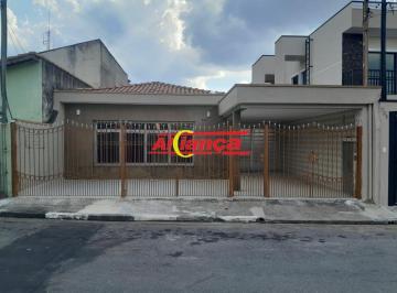 Casa · 178m² · 3 Quartos · 2 Vagas · Casa com 178m² à locação, 3 quartos sendo 1 suíte, 2 vagas no Jadim Santa Barbara - Guarulhos/SP