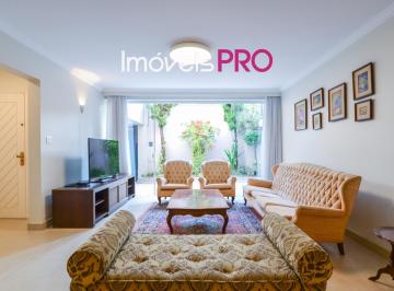 Casa · 200m² · 3 Quartos · 2 Vagas · A sua nova casa acaba de chegar ao mercado...