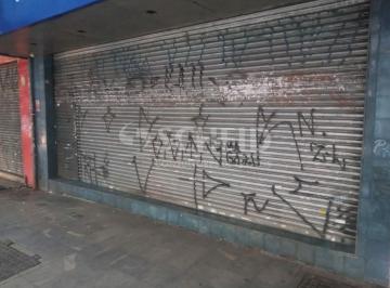 Comercial · 200m² · Excelente Ponto Comercial na Teodoro Sampaio