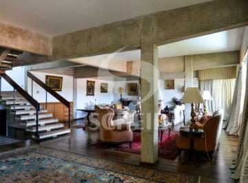 Casa · 490m² · 5 Quartos · 4 Vagas · Um lindo sobrado no bairro Cidade Jardim