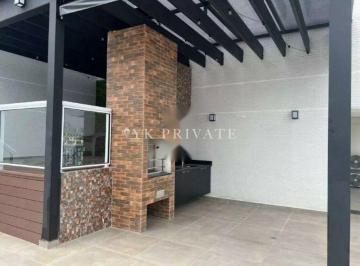 Apartamento · 122m² · 1 Quarto · 1 Vaga · Linda Cobertura de 122m² com 1 Suíte, 1 vaga, churrasqueira e jacuzzi.