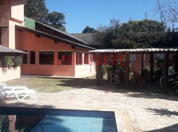 2ca074b54854c565bf9bd185c21c372d.jpg · Casa terrea de 300m² com 4 quartos