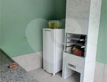 Casa · 250m² · 3 Quartos · Condomínio com 3 quartos à venda em Jardim peri - SP