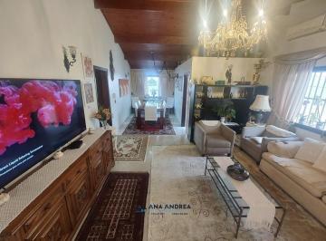 Casa · 350m² · 4 Quartos · 4 Vagas · Taboão da Serra, casa térrea com edícula