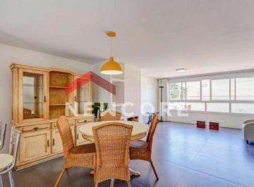 Casa · 255m² · 3 Quartos · 3 Vagas · Casa em  Rua Delfina da Cunha - Camaquã - Porto Alegre/RS