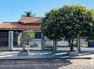 fddc15f57f0c964f174da54181f86d897d27a7c0 · Casa com 4 dormitórios à venda, 254 m² por R$ 790.000,00 - Centro - Navirai/MS