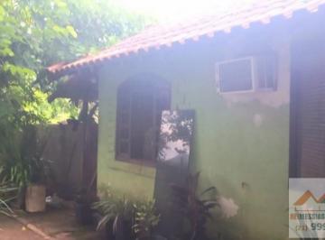 Casa · 60m² · 2 Quartos · 4 Vagas · - 2 quartos, sala, cozinha,1 banheiro.