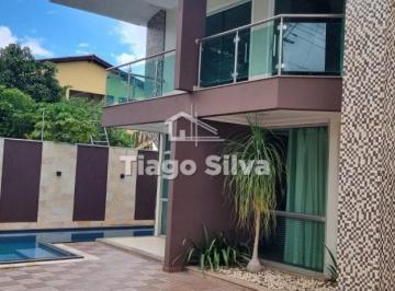 Casa · 700m² · 5 Quartos · 6 Vagas · Casa Triplex de Luxo em Ponta Negra, Manaus