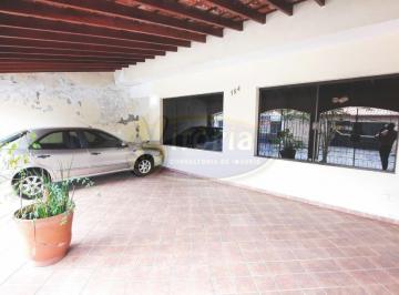 Casa · 207m² · 3 Quartos · 3 Vagas · SOBRADO B° ASSUNÇÃO