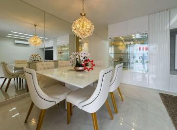 Casa · 180m² · 4 Quartos · Casa à venda - no Universitário