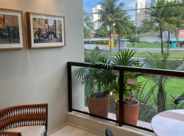 Apartamento de 1 quarto, Salvador · studio novo com varanda em frente ao Mar