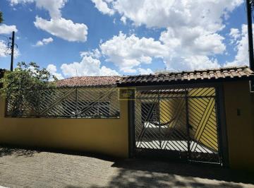 Casa · 200m² · 3 Quartos · 3 Vagas · Casa com 03 dormitórios para venda no Jardim Germânia