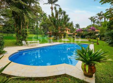 Casa · 880m² · 5 Quartos · 6 Vagas · Casa Espectacular Condomínio Exclusivo Chácara Flora com Piscina, Quadra Tenis Saibro e Muito Verde