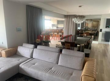 ee17badd2ed11bd039cc5f14642b8c75.jpg · Apartamento de 250m² com 3 quartos
