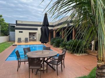 1712758555.jpg · Casa com terreno de 1020 m2 em condomínio | É aqui na Imobiliária Rosa e Rangel