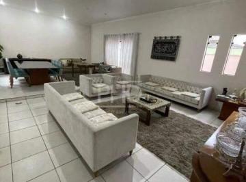 Casa · 261m² · 3 Quartos · 4 Vagas · Sobrado Recém-Reformado 200 m², 3 Dormitórios, Suíte e 5 Vagas - Jardim das Américas/SBC