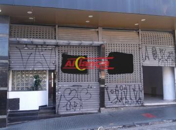 Comercial · 110m² · Salão para alugar com 110m² no centro comercial de Guarulhos -R$ 5.800,00
