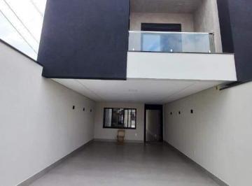 Casa · 200m² · 4 Quartos · 4 Vagas · Sobrado à venda com 3 quartos, totalizando 200 m², localizado no Rudge Ramos, em São Bernardo do Cam