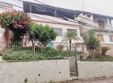 f7968afd2794453b560cf3a6a664f8fe.jpg · Casa com 4 quartos e terraço à venda, 236 m² por R$ 650.000 - Jardim Glória - Juiz de Fora/MG