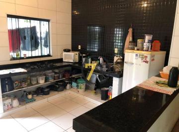 180b68f853e689a95b9e3f11db3a23365fcc84a9 · Casa Duplex com 3 Quartos e Quintal de Frutíferas em São Pedro