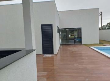 Casa · 450m² · 3 Quartos · 2 Vagas · Condominios Fechados, Thermas de Santa Barbara, Águas de Santa Bárbara, SP